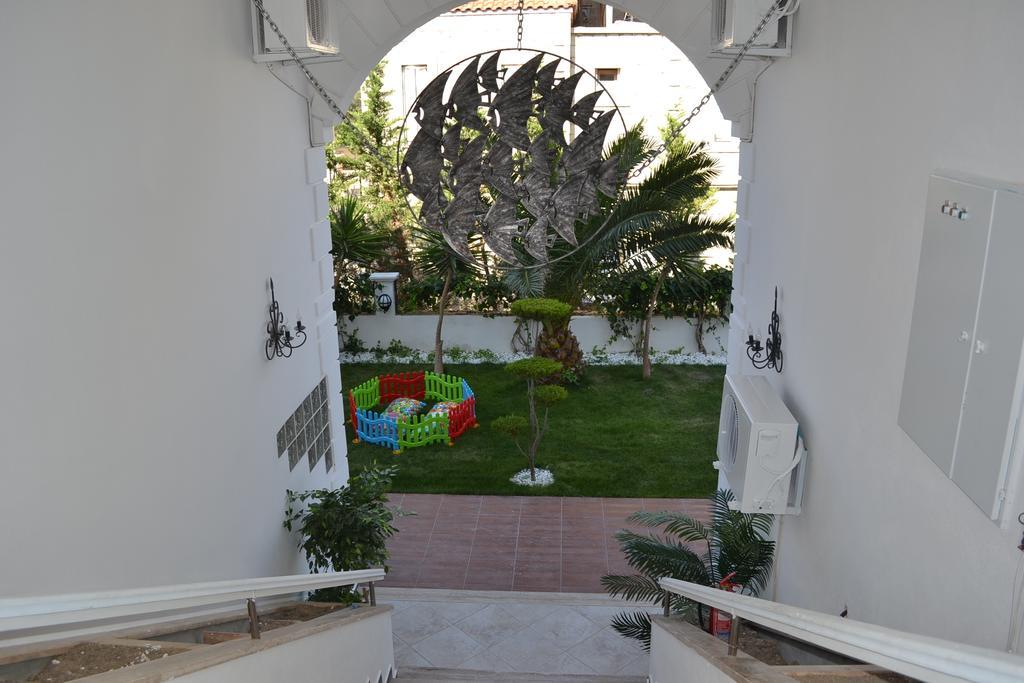 Lapis Port Surf Hotel Alaçatı Buitenkant foto