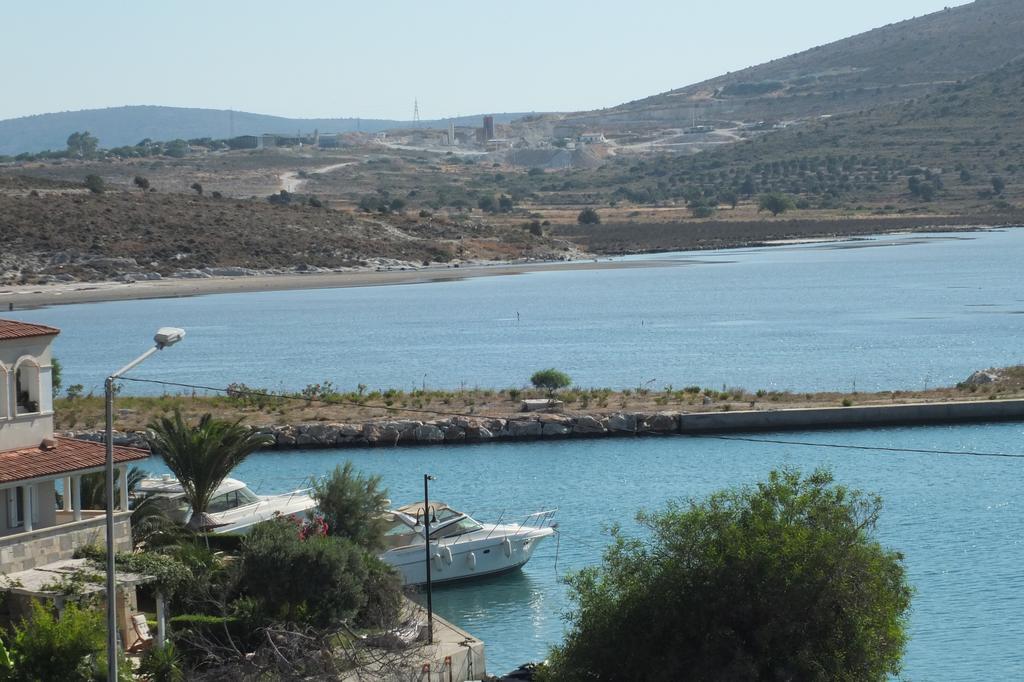 Lapis Port Surf Hotel Alaçatı Buitenkant foto
