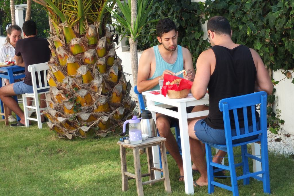 Lapis Port Surf Hotel Alaçatı Buitenkant foto