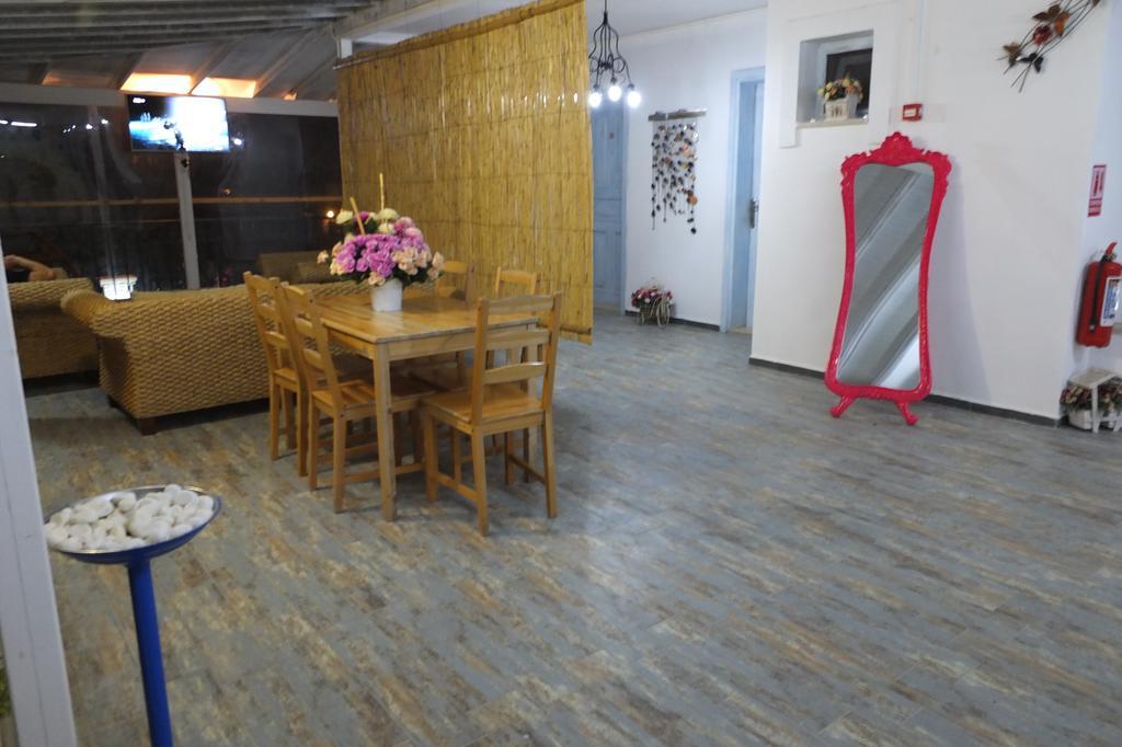 Lapis Port Surf Hotel Alaçatı Buitenkant foto