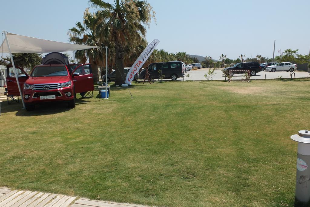 Lapis Port Surf Hotel Alaçatı Buitenkant foto