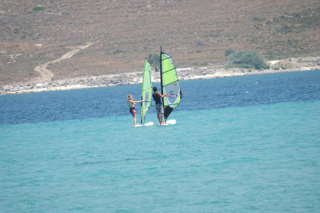 Lapis Port Surf Hotel Alaçatı Buitenkant foto