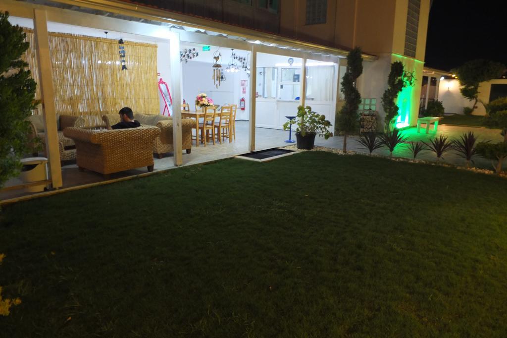 Lapis Port Surf Hotel Alaçatı Buitenkant foto